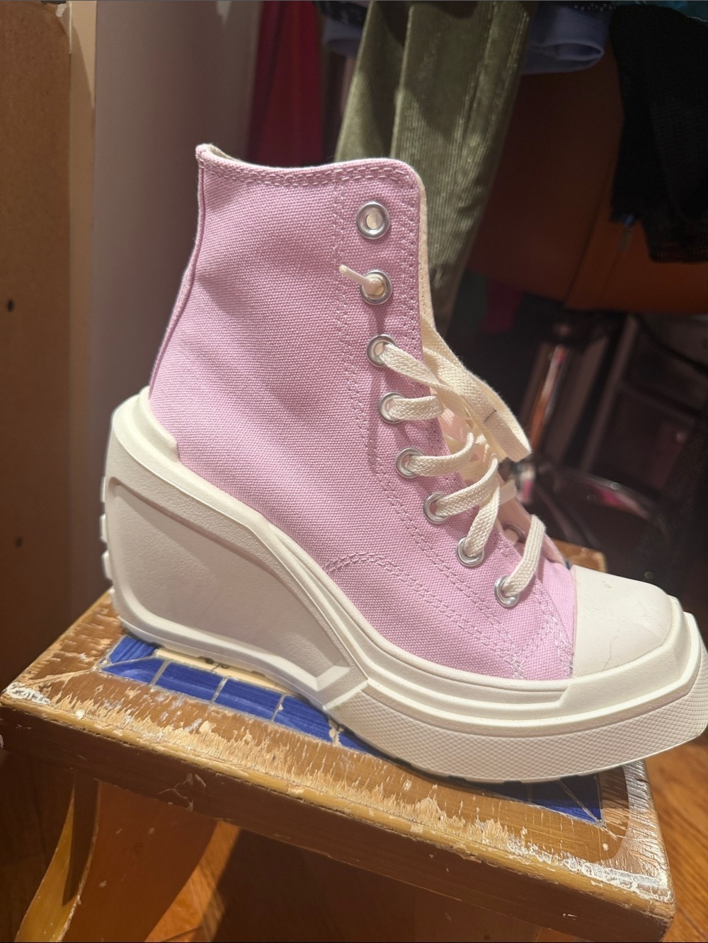 Converse Pink High-Top Platform Lift Sneakers - Picture 4 of 4